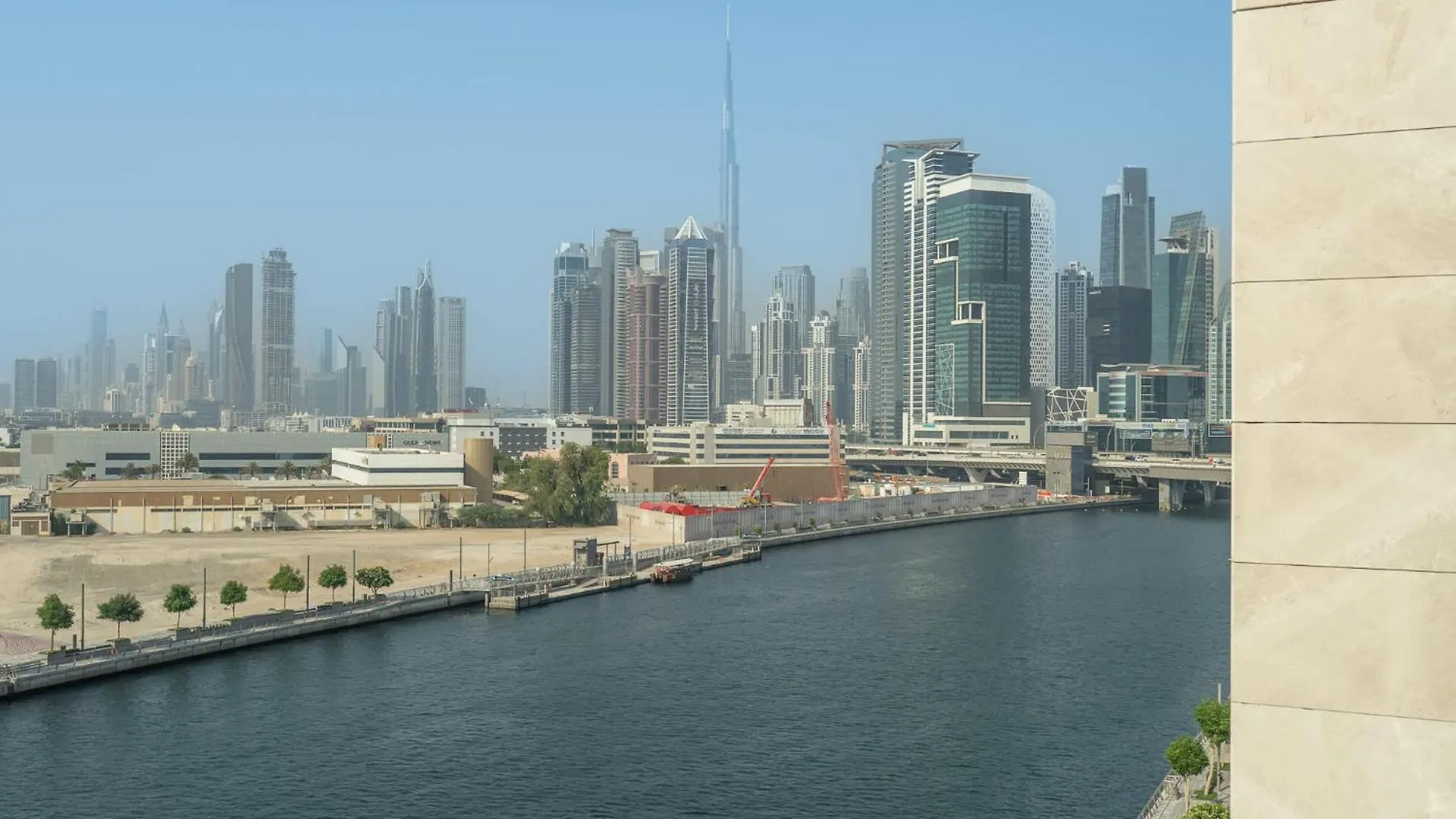 Elegant Unit In Al Wasl Sleeps 4 With Canal Views دبي