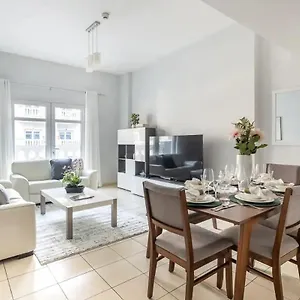 شقة Contemporary 2br W/ Maid's At Jvc, دبي